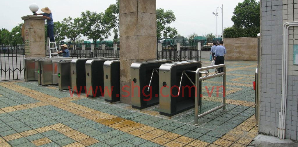 Cong xoay tripod turnstile cho cong truong